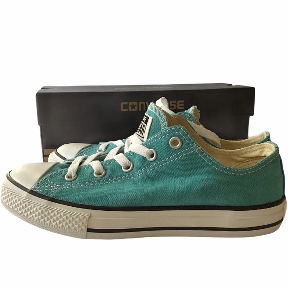 aqua converse